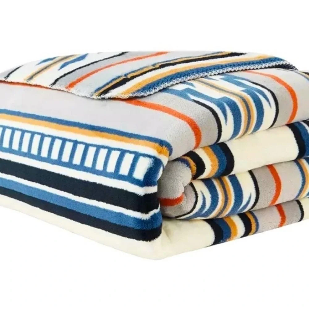 Pendleton Plush Throw 50